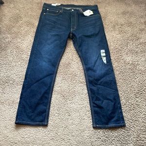 Levi pants fit well!